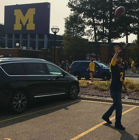 Meet your Posher, Justin - Picture 1 of 1